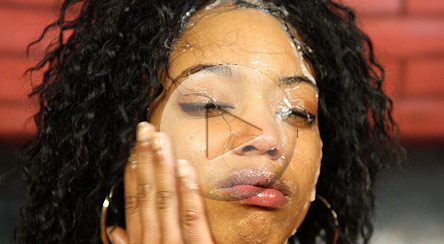 Shanaynay Gets A Facial